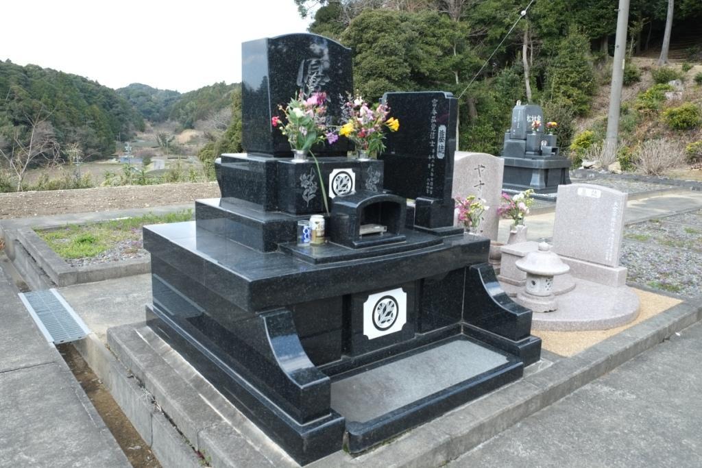 お墓
